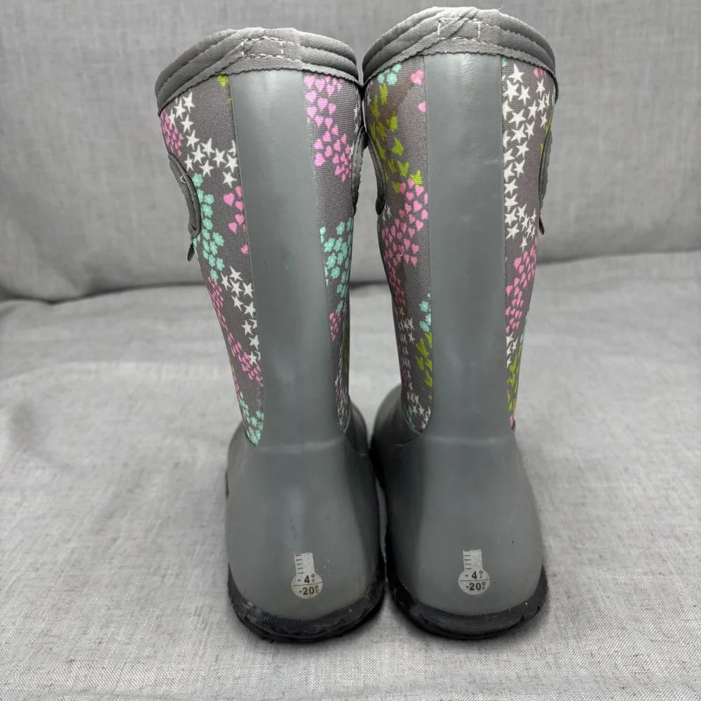 Bogs Kids Classic Waterproof Insulated Winter Boots Gray Hearts Stars 4